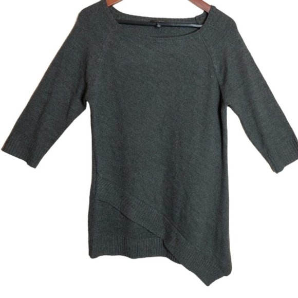 The Limited Grey Asymmetric Hem Sweater - Size L - Picture 1 of 5
